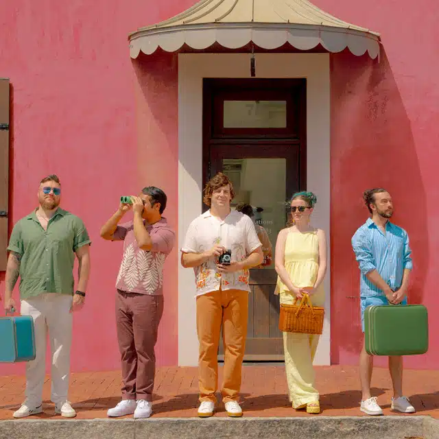 ab6761610000e5eb1984a8e778fe02e0858bd44f